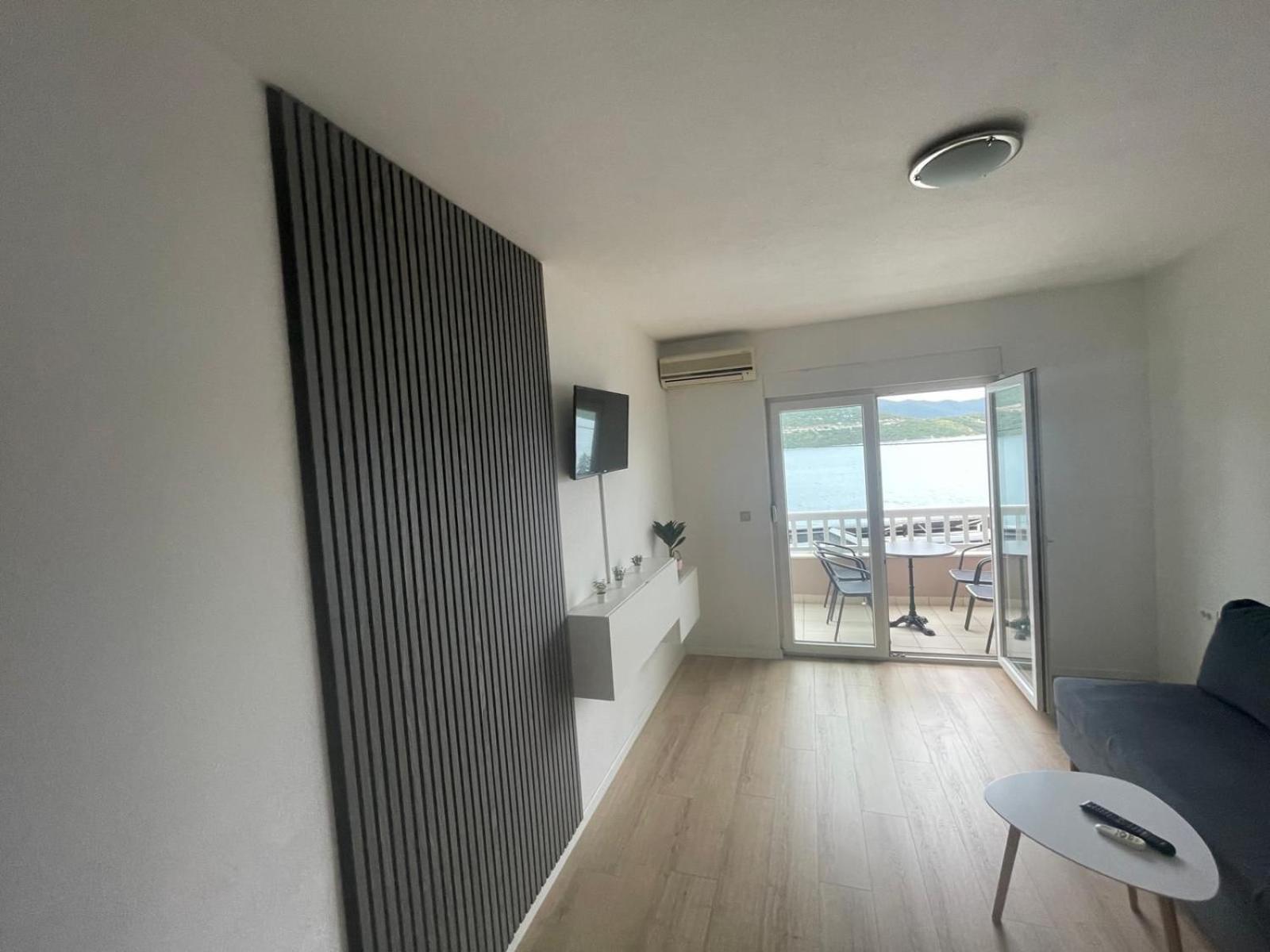 Apartments Kristic 内乌姆 外观 照片