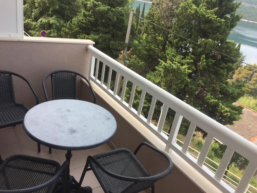 Apartments Kristic 内乌姆 外观 照片