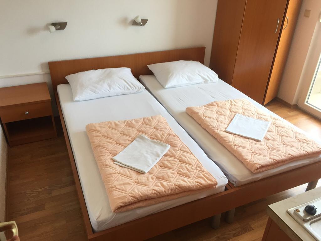 Apartments Kristic 内乌姆 外观 照片